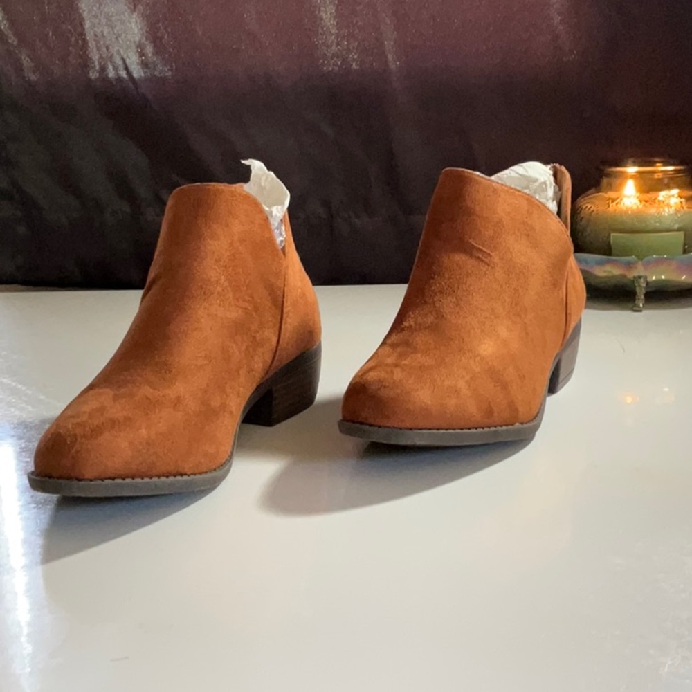 Tan Suede Ankle Boots with V-Cut Design